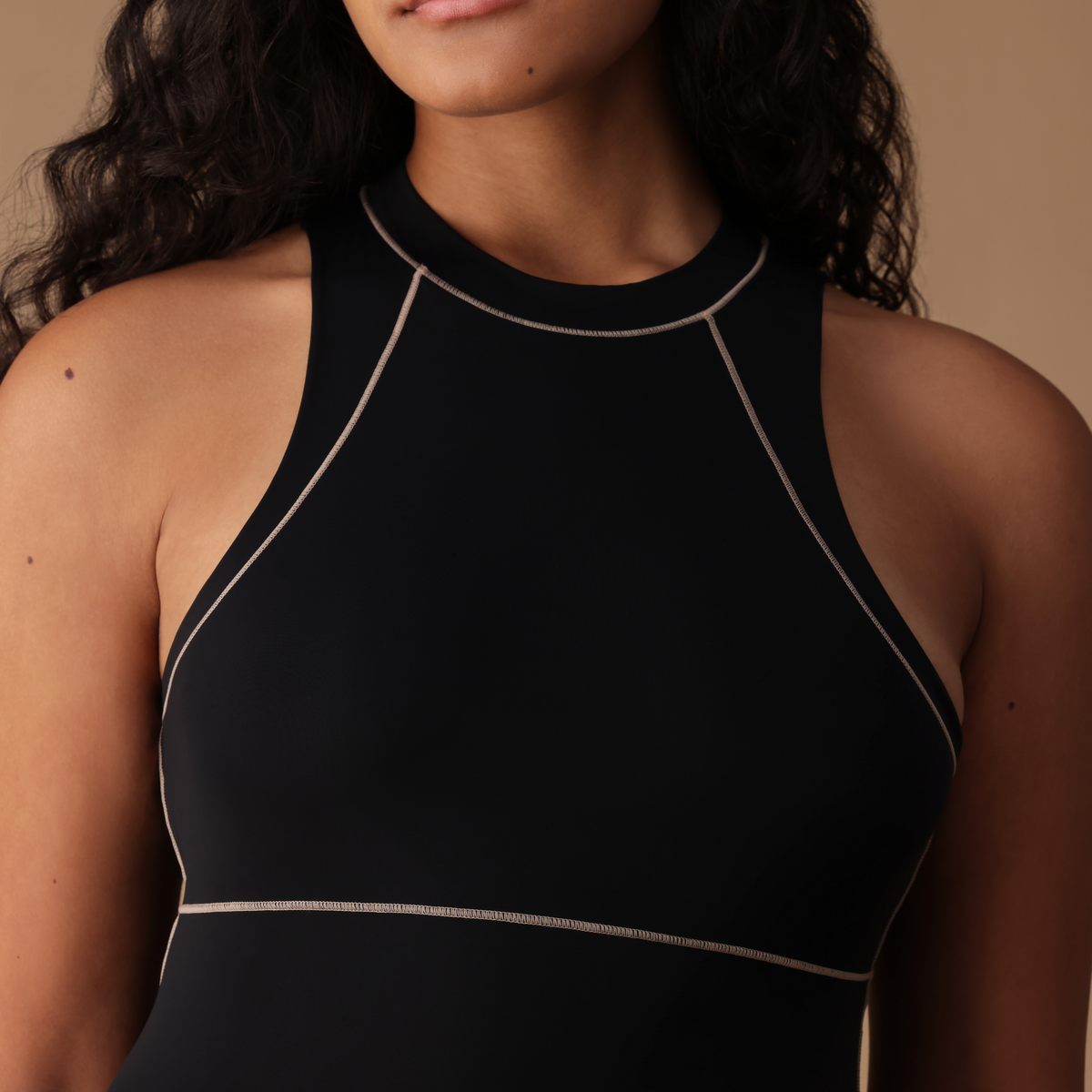 The Tank - Black